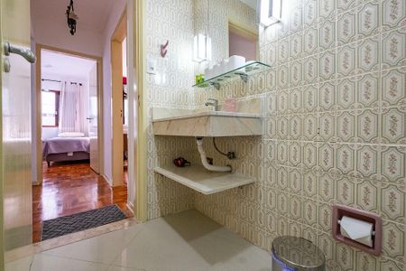 Apartamento para alugar com 95m², 2 quartos e sem vagaBanheiro