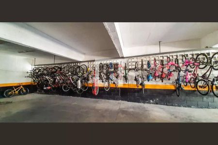 Apartamento à venda com 42m², 2 quartos e 1 vaga Apartamento à venda com 42m², 2 quartos e 1 vagaÁrea Comum