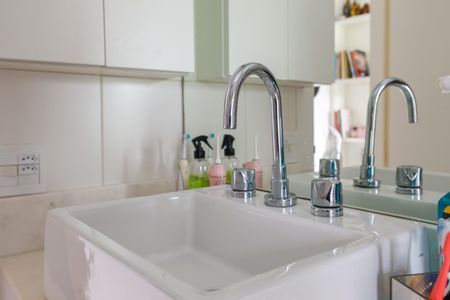 Apartamento à venda com 89m², 3 quartos e 2 vagasBanheiro da Suíte