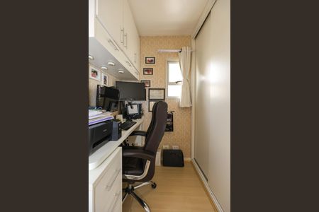 Apartamento à venda com 89m², 3 quartos e 2 vagasQuarto 2