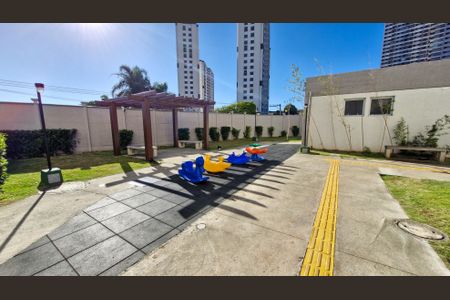 Apartamento para alugar com 34m², 2 quartos e sem vagaÁrea comum - Playground