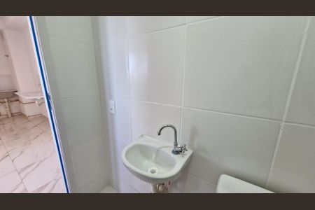 Apartamento para alugar com 34m², 2 quartos e sem vagaBanheiro 