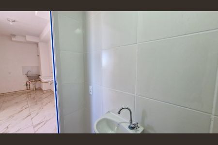 Apartamento para alugar com 34m², 2 quartos e sem vagaBanheiro 