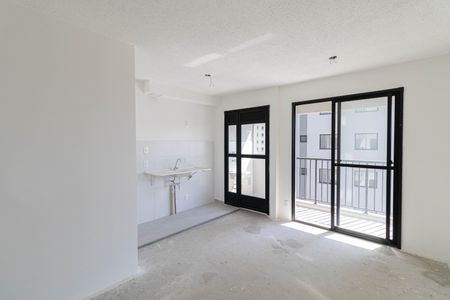 Sala e Cozinha  de apartamento à venda com 2 quartos, 42m² em Vila Campanela, São Paulo