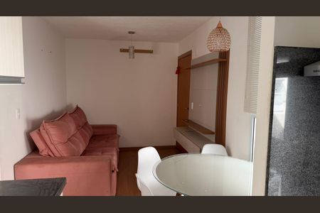 Apartamento para alugar com 40m², 2 quartos e 1 vaga Apartamento para alugar com 40m², 2 quartos e 1 vagaSala