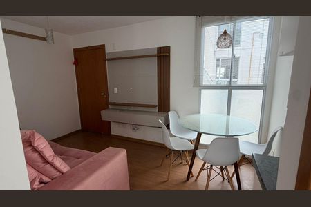 Apartamento para alugar com 40m², 2 quartos e 1 vaga Apartamento para alugar com 40m², 2 quartos e 1 vagaSala