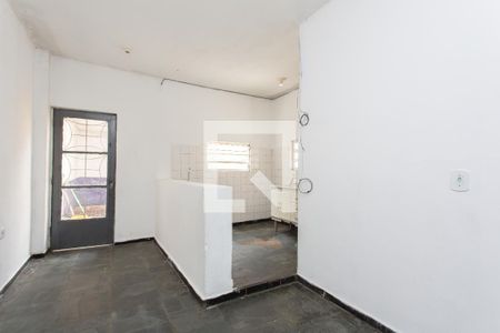 Casa para alugar com 70m², 2 quartos e 1 vaga