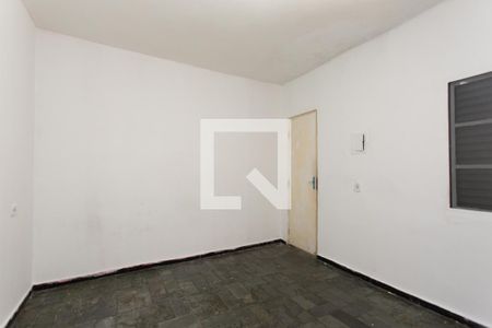 Casa para alugar com 70m², 2 quartos e 1 vaga