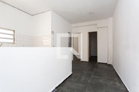 Casa para alugar com 70m², 2 quartos e 1 vaga