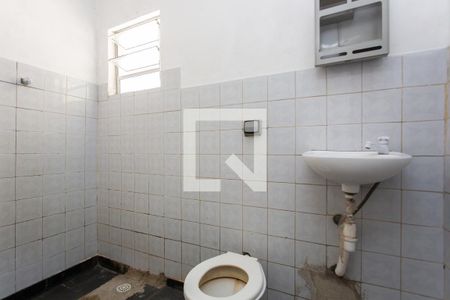 Casa para alugar com 70m², 2 quartos e 1 vaga