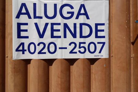 Plaquinha de casa à venda com 8 quartos, 10000m² em Parque Boturussu, São Paulo