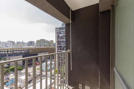 Studio à venda com 25m², 1 quarto e sem vaga Studio à venda com 25m², 1 quarto e sem vagaSacada