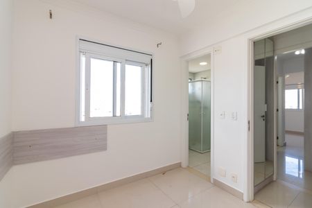 Apartamento à venda com 87m², 3 quartos e 2 vagas Apartamento à venda com 87m², 3 quartos e 2 vagasSuíte 2
