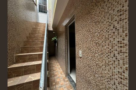 Casa para alugar com 40m², 1 quarto e sem vaga Casa para alugar com 40m², 1 quarto e sem vagaÁrea externa