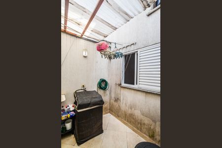 Casa à venda com 89m², 2 quartos e 2 vagas Casa à venda com 89m², 2 quartos e 2 vagasÁrea de Serviço