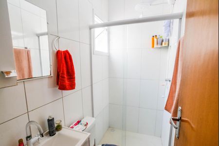 Casa à venda com 89m², 2 quartos e 2 vagas Casa à venda com 89m², 2 quartos e 2 vagasBanheiro da Suíte
