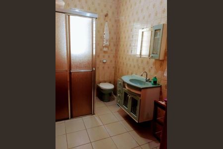 Casa à venda com 3 quartos, 150m² em Jardim Aeroporto, São Paulo