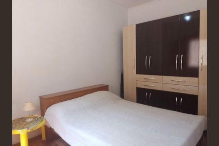 Casa à venda com 3 quartos, 150m² em Jardim Aeroporto, São Paulo