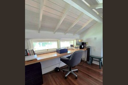 Casa à venda com 2 quartos, 196m² em Humaitá, Rio de Janeiro