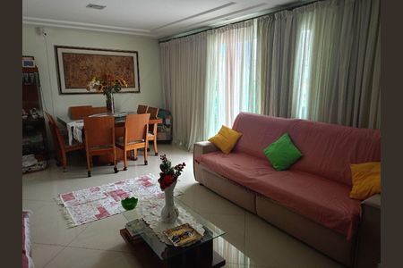 Casa à venda com 3 quartos, 217m² em Vila Angelina, São Bernardo do Campo