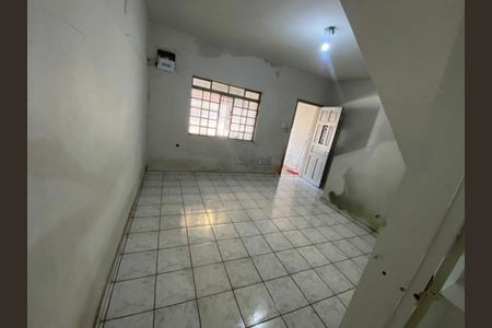 Casa à venda com 3 quartos, 98m² em Vila Margarida, São Paulo