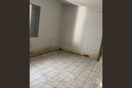 Casa à venda com 3 quartos, 98m² em Vila Margarida, São Paulo