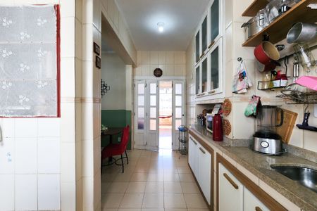 Apartamento à venda com 101m², 3 quartos e sem vaga Apartamento à venda com 101m², 3 quartos e sem vagaCozinha