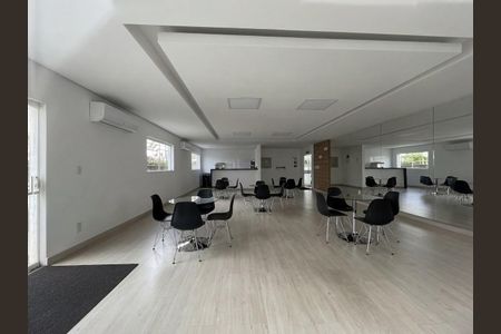 Apartamento à venda com 43m², 2 quartos e 1 vagaÁrea comum