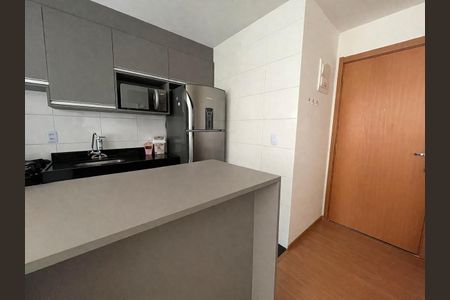 Cozinha de apartamento à venda com 2 quartos, 43m² em Vila São Bernardo, Campinas