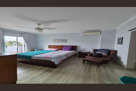 Casa à venda com 4 quartos, 230m² em Castelo, Belo Horizonte