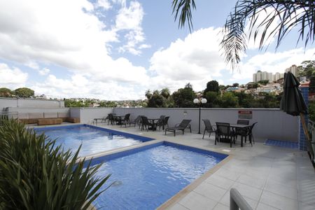 Apartamento à venda com 52m², 2 quartos e 1 vagaÁrea comum - Piscina
