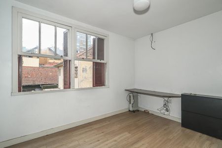 Quarto de apartamento para alugar com 2 quartos, 99m² em Moinhos de Vento, Porto Alegre