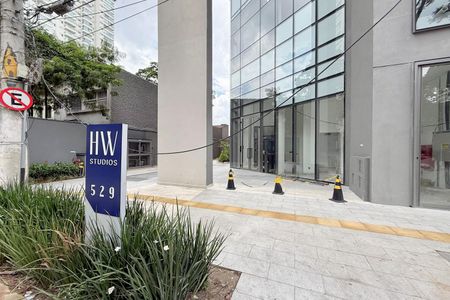 Studio à venda com 36m², 1 quarto e sem vaga Studio à venda com 36m², 1 quarto e sem vagaFachada