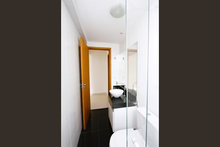 Apartamento à venda com 65m², 2 quartos e 1 vagaBanheiro Social