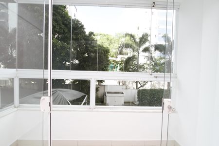 Apartamento à venda com 65m², 2 quartos e 1 vagaVaranda da Sala