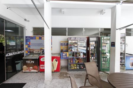 Apartamento à venda com 65m², 2 quartos e 1 vagaÁrea comum