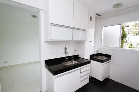 Apartamento à venda com 65m², 2 quartos e 1 vagaCozinha