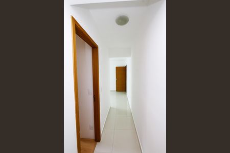 Apartamento à venda com 65m², 2 quartos e 1 vagaCorredor