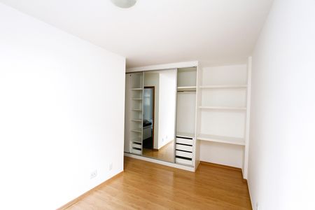 Apartamento à venda com 65m², 2 quartos e 1 vagaQuarto 2 - Suíte