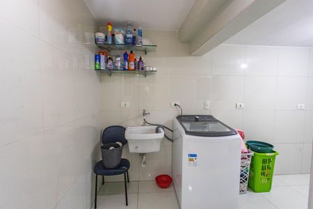 Casa à venda com 146m², 2 quartos e 2 vagasÁrea de serviço 