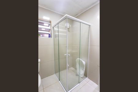 Casa à venda com 146m², 2 quartos e 2 vagasBanheiro da suíte 