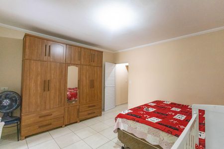 Casa à venda com 146m², 2 quartos e 2 vagasSuíte 