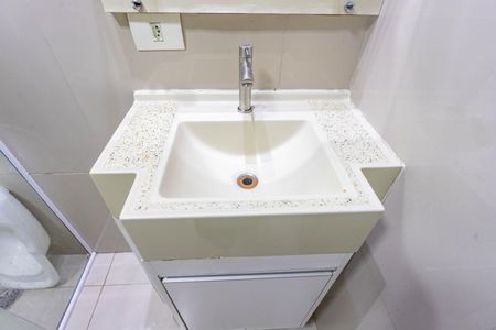 Casa à venda com 146m², 2 quartos e 2 vagasBanheiro da suíte 