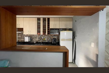 Cozinha de apartamento para alugar com 2 quartos, 52m² em Jardim Paris, São Paulo