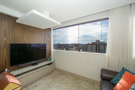 VARANDA de apartamento à venda com 5 quartos, 259m² em Padre Eustáquio, Belo Horizonte