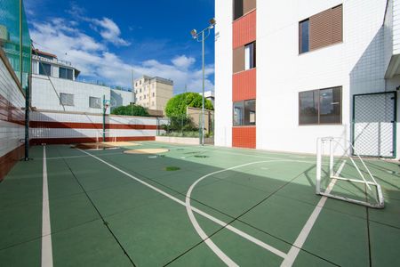 Apartamento à venda com 259m², 5 quartos e 4 vagasQUADRA