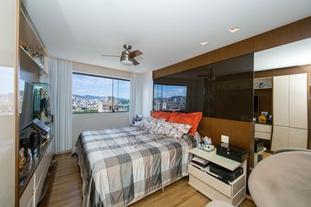 Apartamento à venda com 259m², 5 quartos e 4 vagasQUARTO4