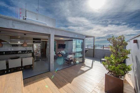 Apartamento à venda com 259m², 5 quartos e 4 vagasCOBERTURA