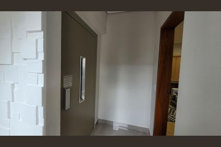 Casa de condomínio para alugar com 224m², 2 quartos e 4 vagasElevador