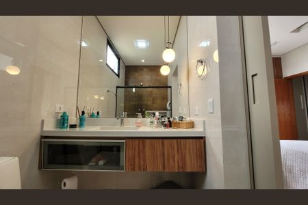 Casa de condomínio para alugar com 224m², 2 quartos e 4 vagasBanheiro - Suite 01